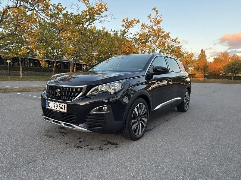 Sort Brugt 2020 Peugeot 5008 Allure SUV | 194.900 kr. (Fair pris) - Billede 1/4