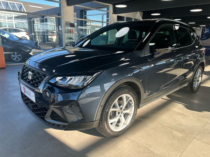 Magnetic tech med sort tag Brugt 2023 Seat Arona FR SUV | 209.900 kr. (Fair pris) - Billede 1/4