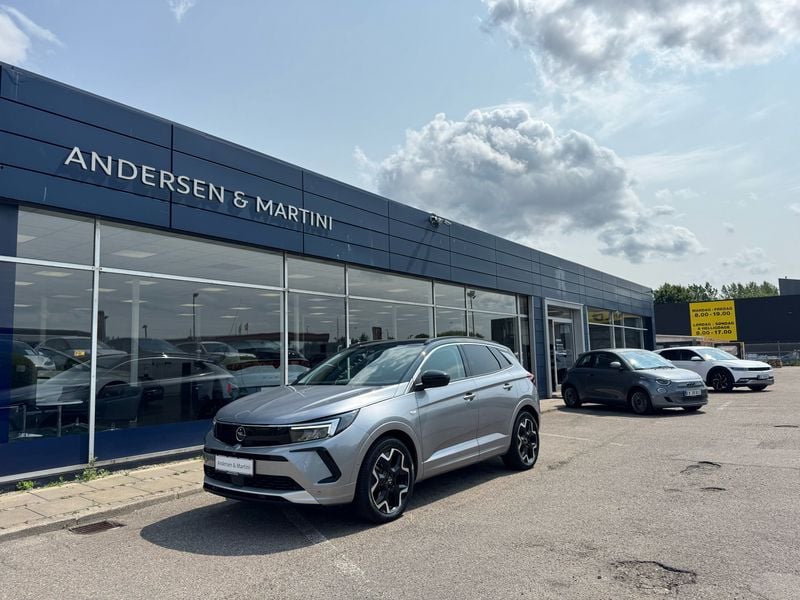 Graakontrast Brugt 2023 Opel Grandland X Ultimate SUV | 259.900 kr. (Lidt for dyr) - Billede 1/4