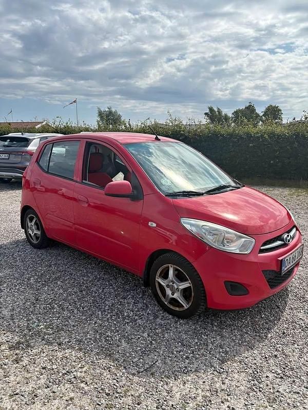 Rød Brugt 2013 Hyundai i10 Hatchback | 28.500 kr. (Fair pris) - Billede 1/4