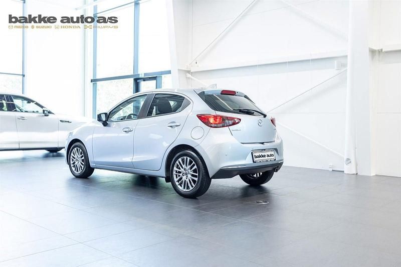 Brugt Mazda 2 Cosmo 90 HK (66 kW) 2022 Sølvmetal Hatchback