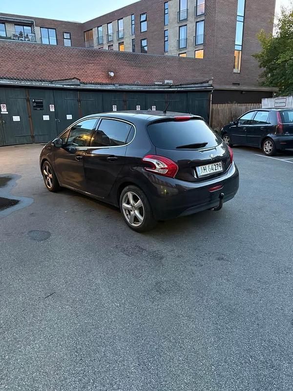Brugt Peugeot 208 82 HK (60 kW) 2012 Hatchback