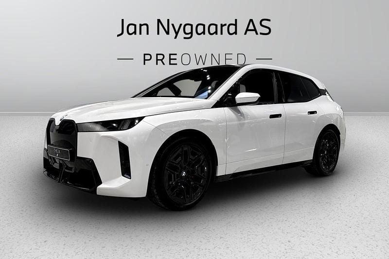 Ny BMW iX 400 kW (544 HK) 2026 Hvidmetal SUV