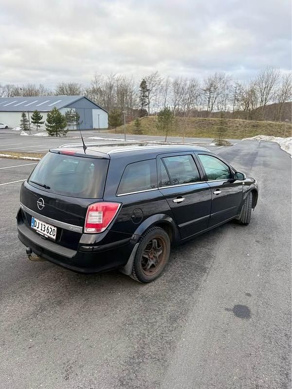 Brugt Opel Astra 120 HK (88 kW) 2008 Stationcar