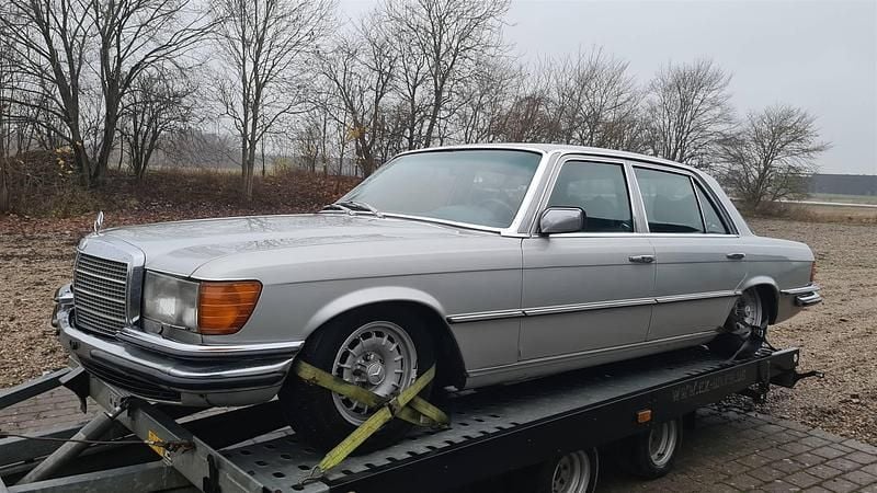 Sølv Brugt 1975 Mercedes 450 | 99.900 kr. - Billede 1/4