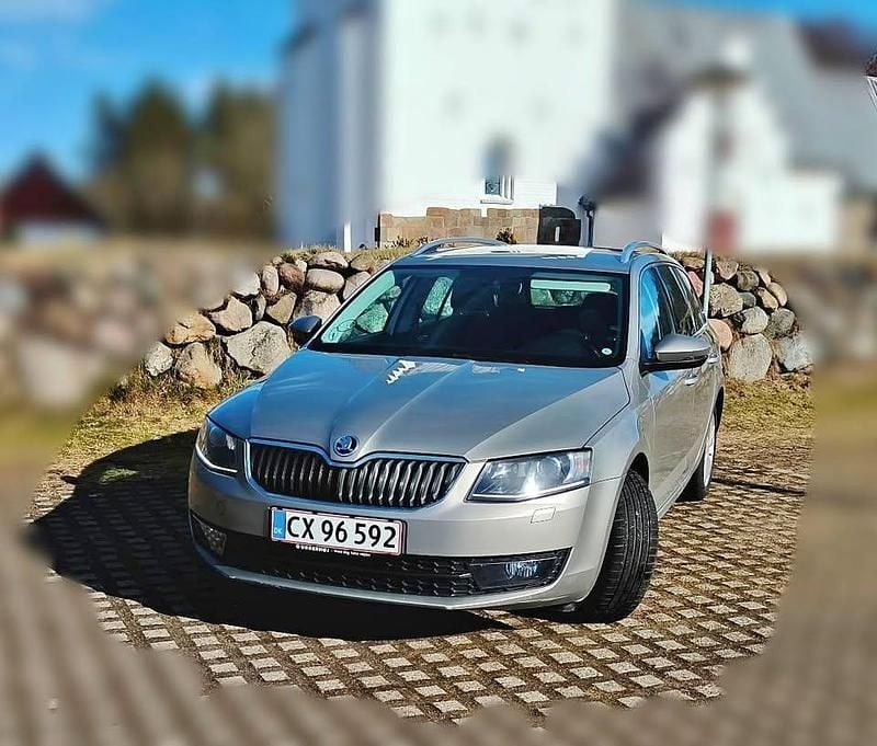 Brugt Skoda Octavia Style 150 HK (110 kW) 2017 Gul Stationcar
