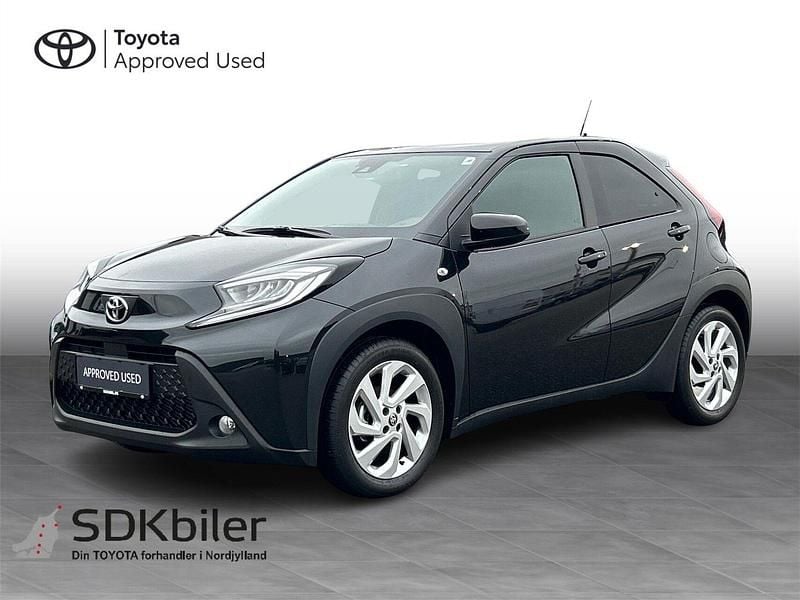 209 night sky black Ny 2025 Toyota Aygo X Active SUV | 159.900 kr. - Billede 1/3