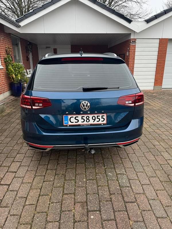 Brugt VW Passat Elegance+ 150 HK (110 kW) 2019 Aquamarine blå Stationcar