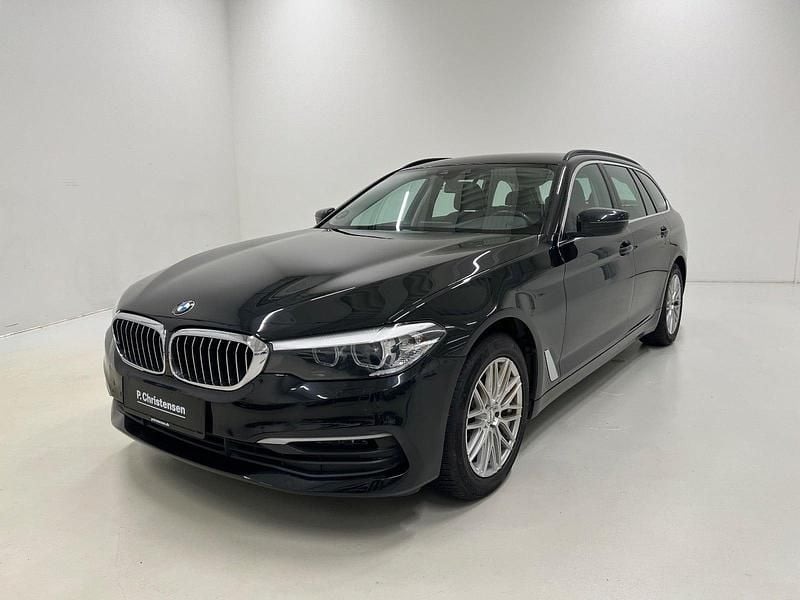 Farve: sort Brugt 2019 BMW 520 Stationcar | 224.900 kr. (God pris) - Billede 1/4