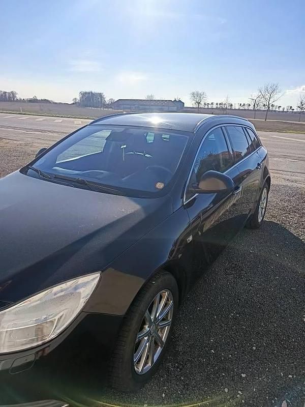 Brugt Opel Insignia 160 HK (117 kW) 2012 Brun Stationcar