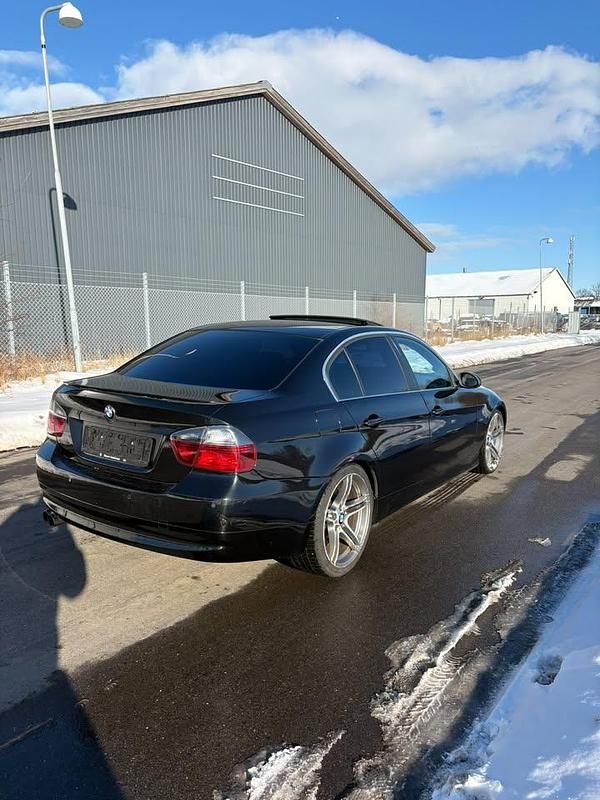 Brugt BMW 330 Performance 258 HK (189 kW) 2005