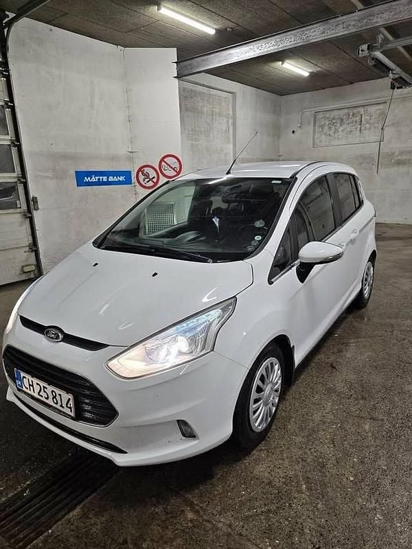 Hvid Brugt 2015 Ford B-MAX Titanium MPV | 60.000 kr. (Super pris) - Billede 1/4