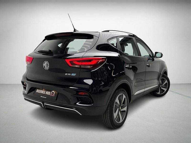 Brugt MG ZS Luxury 114 kW (156 HK) 2023 Sort SUV