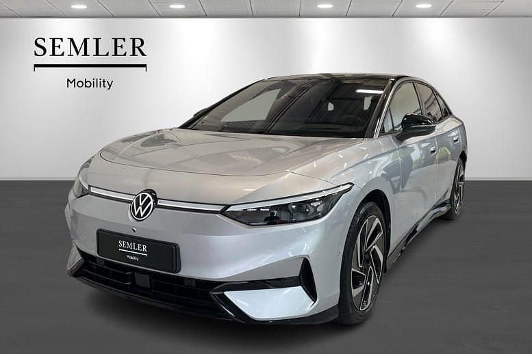 Sølvmetal Brugt 2024 VW ID.7 Pro Sedan | 399.900 kr. (Dyr) - Billede 1/4