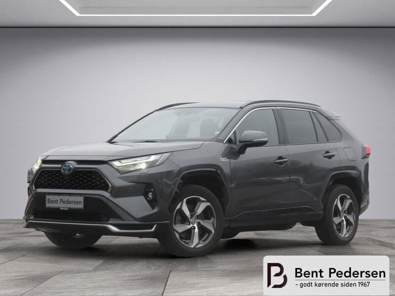 Titanium grå metal Brugt 2023 Toyota RAV4 Hybrid Active SUV | 329.990 kr. (Fair pris) - Billede 1/4