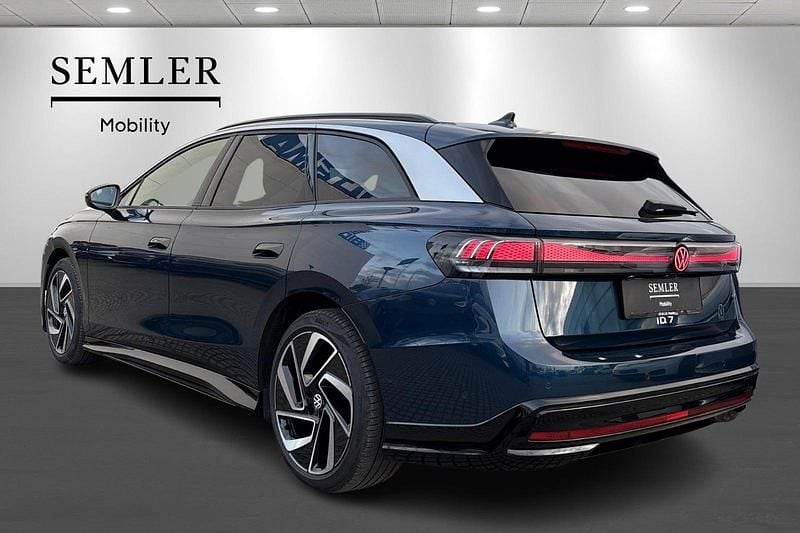 Brugt VW ID.7 Style 210 kW (286 HK) 2025 Blåmetal Stationcar