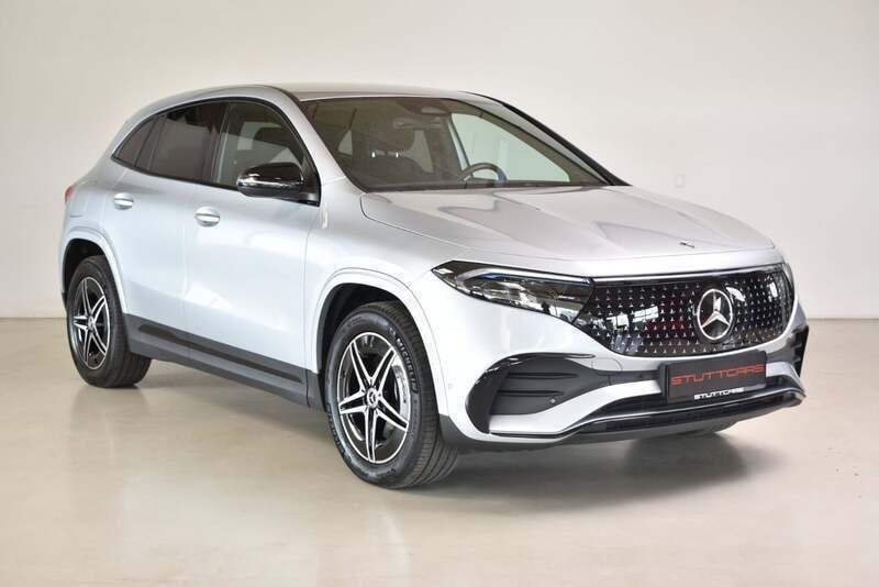 Sølvmetal Brugt 2024 Mercedes EQA250+ AMG line SUV | 339.900 kr. (Super pris) - Billede 1/4