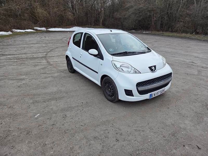 Brugt Peugeot 107 68 HK (50 kW) 2010 Hatchback