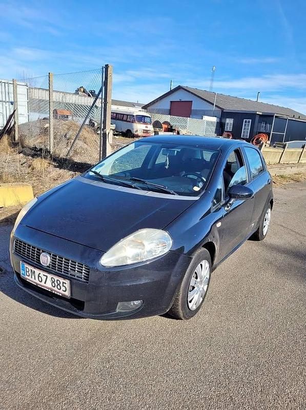 Brugt Fiat Grande Punto 75 HK (55 kW) 2008 Hatchback