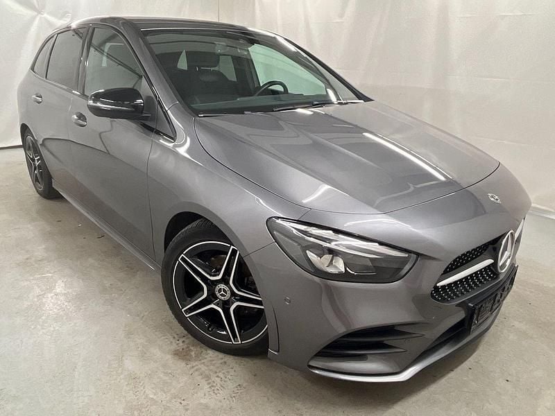 Koksmetal Brugt 2019 Mercedes B200 AMG line MPV | 259.900 kr. (Dyr) - Billede 1/4