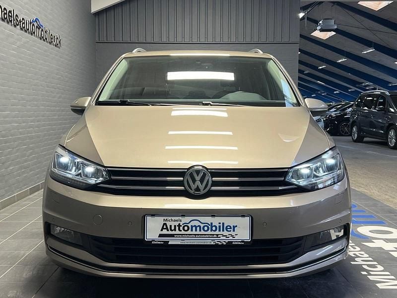 Brugt VW Touran Highline 150 HK (110 kW) 2019 Champagnemetal MPV