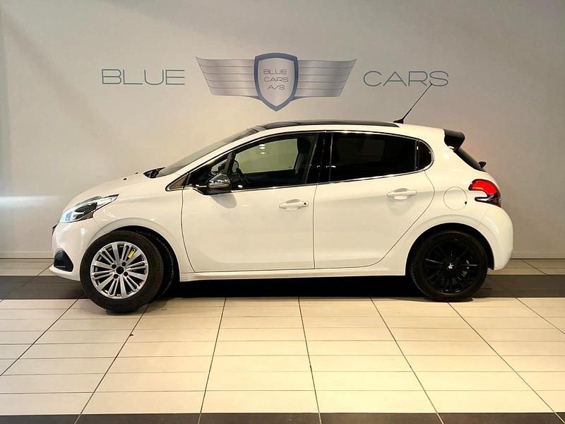 Brugt Peugeot 208 Allure Sky 100 HK (73 kW) 2018 Hvid Hatchback