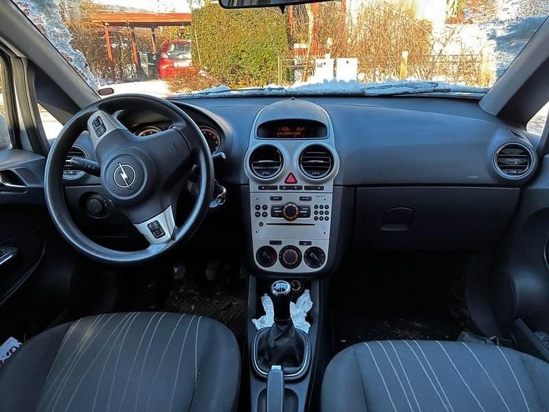 Brugt Opel Corsa 60 HK (44 kW) 2007 Hatchback