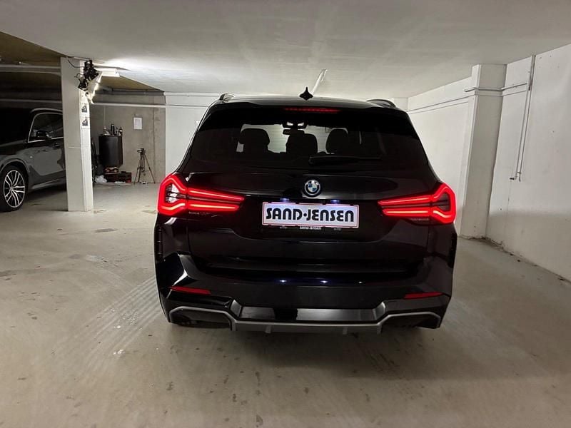 Brugt BMW iX3 M Sport 210 kW (286 HK) 2024 Carbonsortmetal SUV