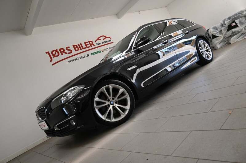 Sortmetal Brugt 2014 BMW 520 Luxury Line Stationcar | 219.800 kr. (God pris) - Billede 1/4