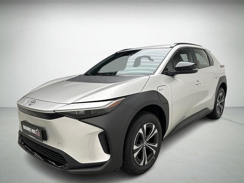 Sølvmetal Ny 2025 Toyota bZ4X Comfort SUV | 274.900 kr. (Fair pris) - Billede 1/4