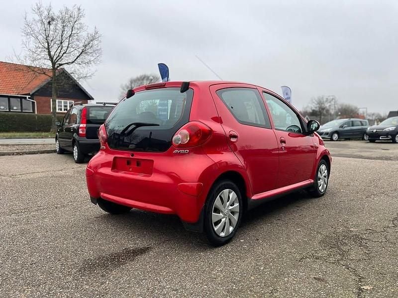 Brugt Toyota Aygo 68 HK (50 kW) 2009 Hatchback