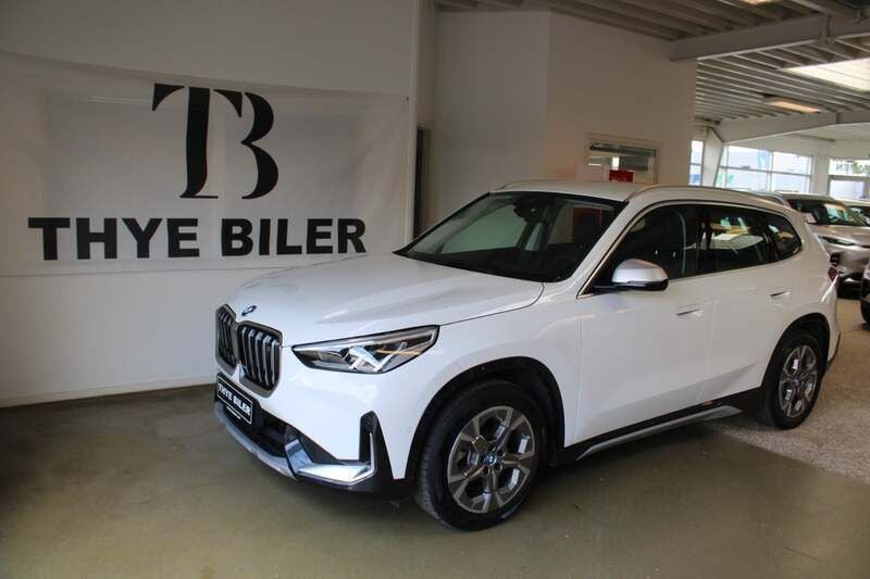 Hvid Brugt 2023 BMW iX1 xLine SUV | 329.900 kr. (God pris) - Billede 1/4