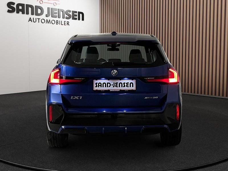 Brugt BMW iX1 M Sport 230 kW (313 HK) 2024 Blåmetal SUV