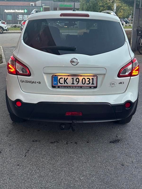 Brugt Nissan Qashqai +2 Tekna 110 HK (80 kW) 2013 hvid SUV