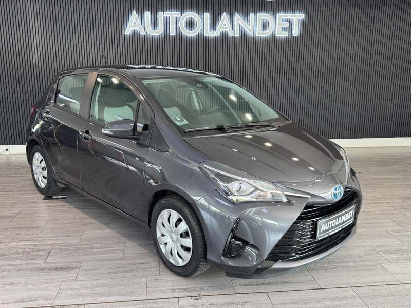 Gråmetal Brugt 2018 Toyota Yaris Hybrid H2 Hatchback | 114.800 kr. (Fair pris) - Billede 1/4