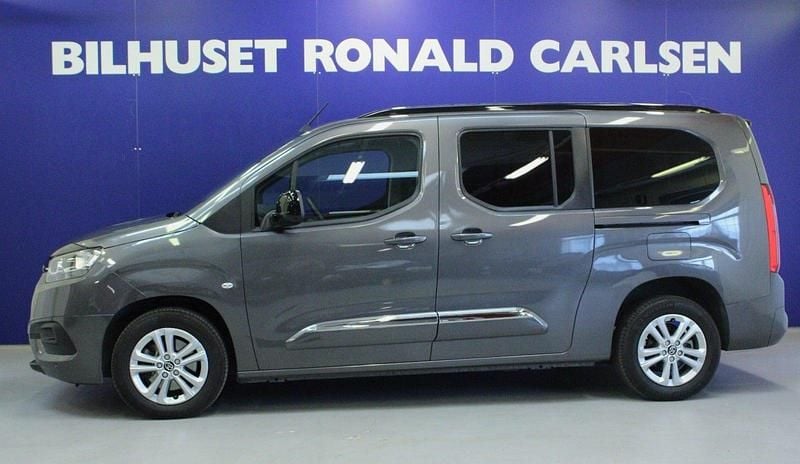 Gråmetal Brugt 2024 Toyota Proace Verso City Stationcar | 279.900 kr. - Billede 1/4