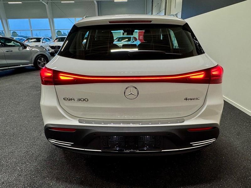 Brugt Mercedes EQA300 Progressive 167 kW (228 HK) 2024 Hvid SUV