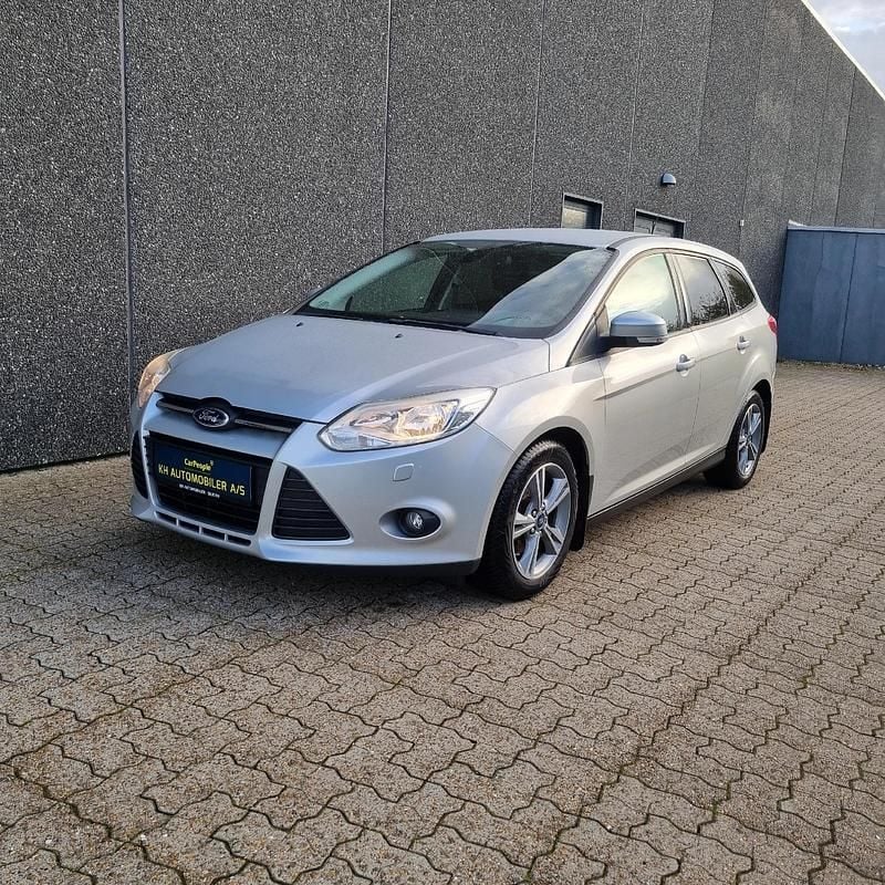 Sølvmetal Brugt 2014 Ford Focus Stationcar | 79.800 kr. (Lidt for dyr) - Billede 1/4