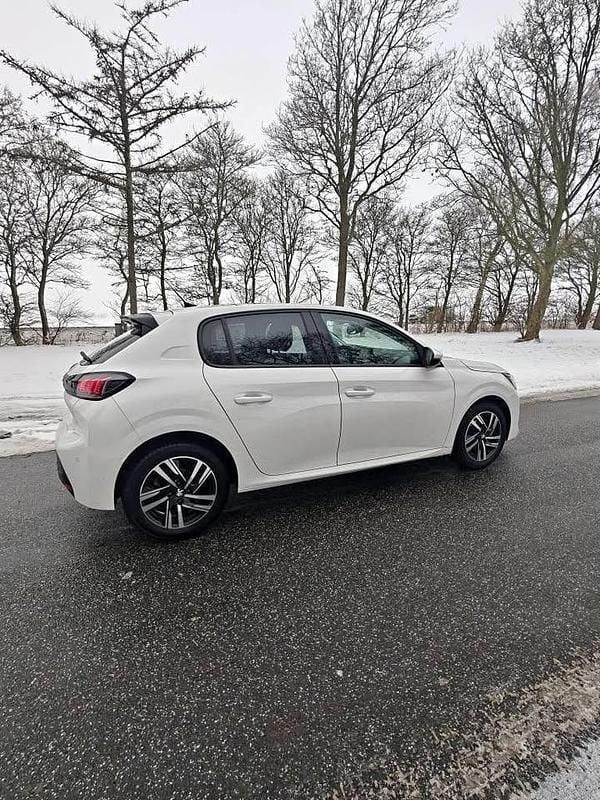 Brugt Peugeot 208 Allure Sky 100 HK (73 kW) 2020 Hvid Hatchback