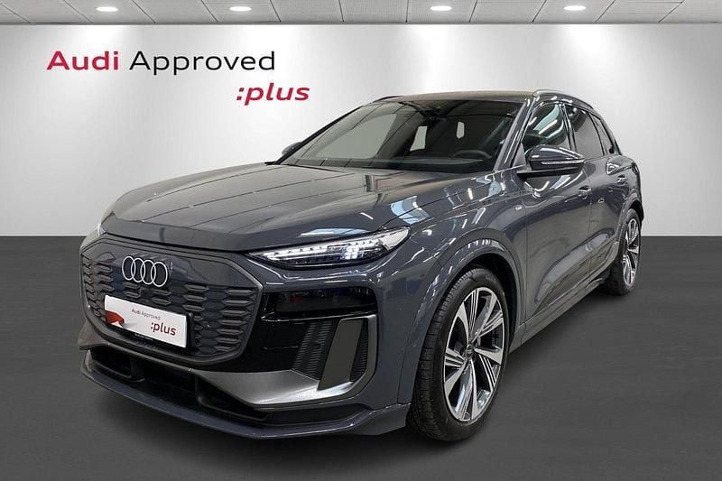 Grå Brugt 2025 Audi Q6 e-tron Performance SUV | 709.900 kr. - Billede 1/4