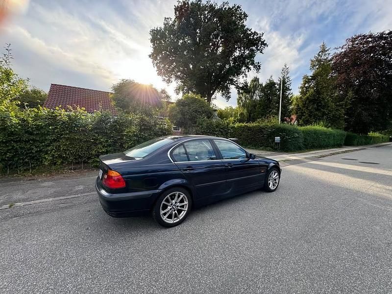 Brugt BMW 320 Comfort Edition 1999 Sedan