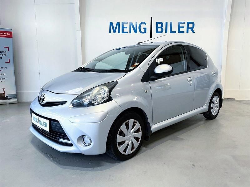 Brugt 2013 Toyota Aygo Connect Style Hatchback | 34.900 kr. (God pris) - Billede 1/4