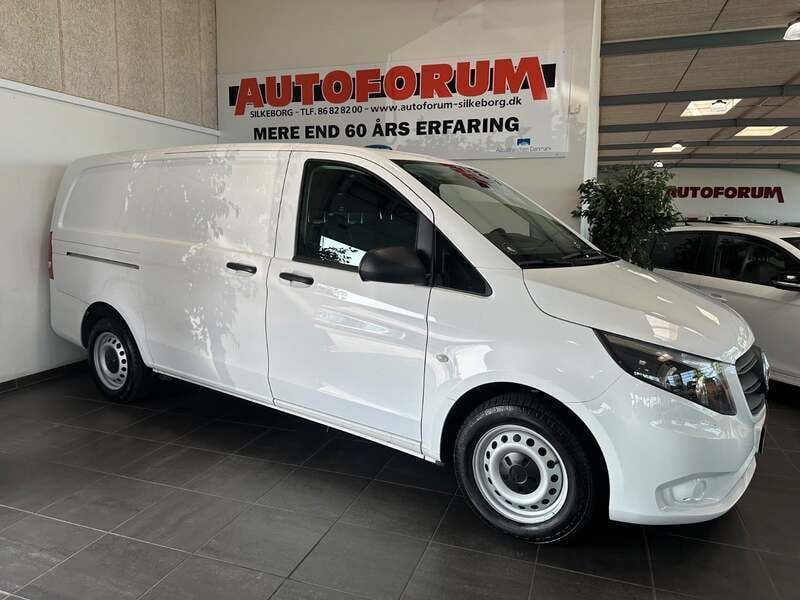 Hvid Brugt 2021 Mercedes Vito MPV | 184.900 kr. - Billede 1/4