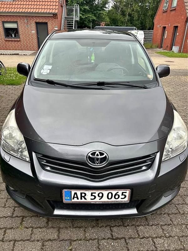 Brugt 2011 Toyota Verso MPV | 46.000 kr. (Dyr) - Billede 1/4