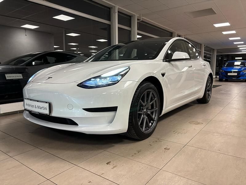 Hvidmetal Brugt 2022 Tesla Model 3 Sedan | 234.500 kr. (God pris) - Billede 1/4