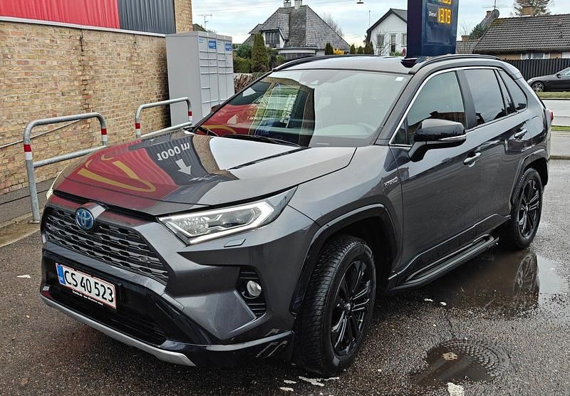 Sortmetal Brugt 2020 Toyota RAV4 Hybrid H3 Style SUV | 274.900 kr. (Fair pris) - Billede 1/4