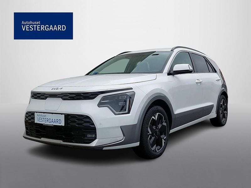 Sølv Brugt 2023 Kia e-Niro 2 SUV | 244.900 kr. (Lidt for dyr) - Billede 1/4