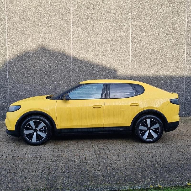 Ny Ford Capri Select 210 kW (286 HK) 2025 Gul SUV