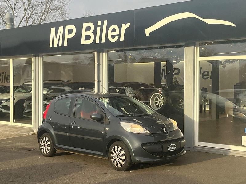 Grå Brugt 2007 Peugeot 107 Hatchback | 9.999 kr. (Fair pris) - Billede 1/4