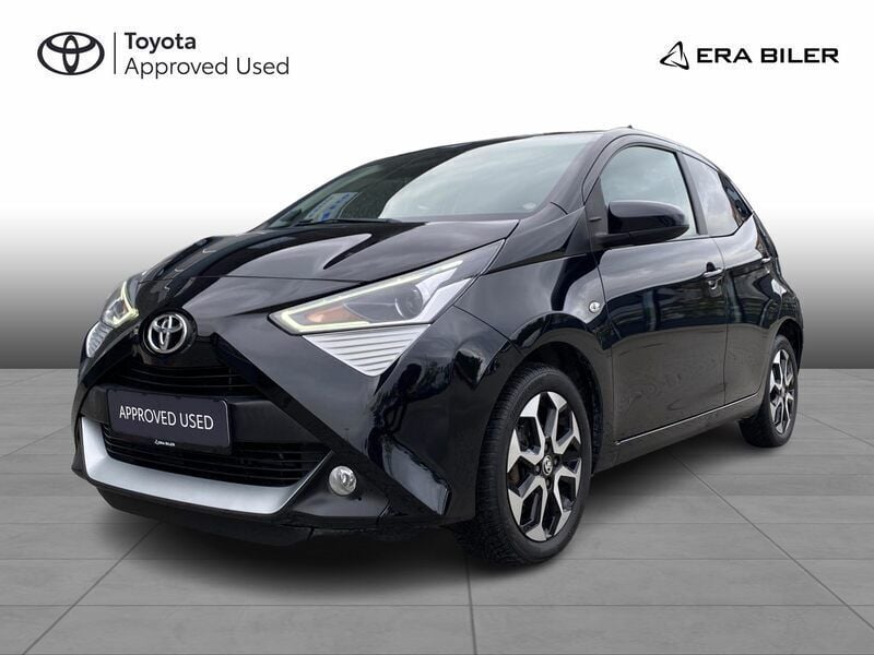 Sort metal Brugt 2018 Toyota Aygo Connect Style Hatchback | 79.900 kr. (Fair pris) - Billede 1/4